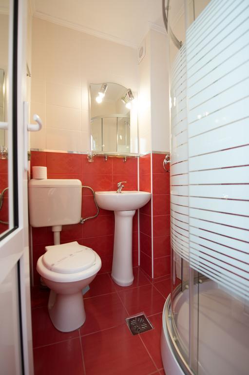 Hotel Gura Diham Buşteni Esterno foto